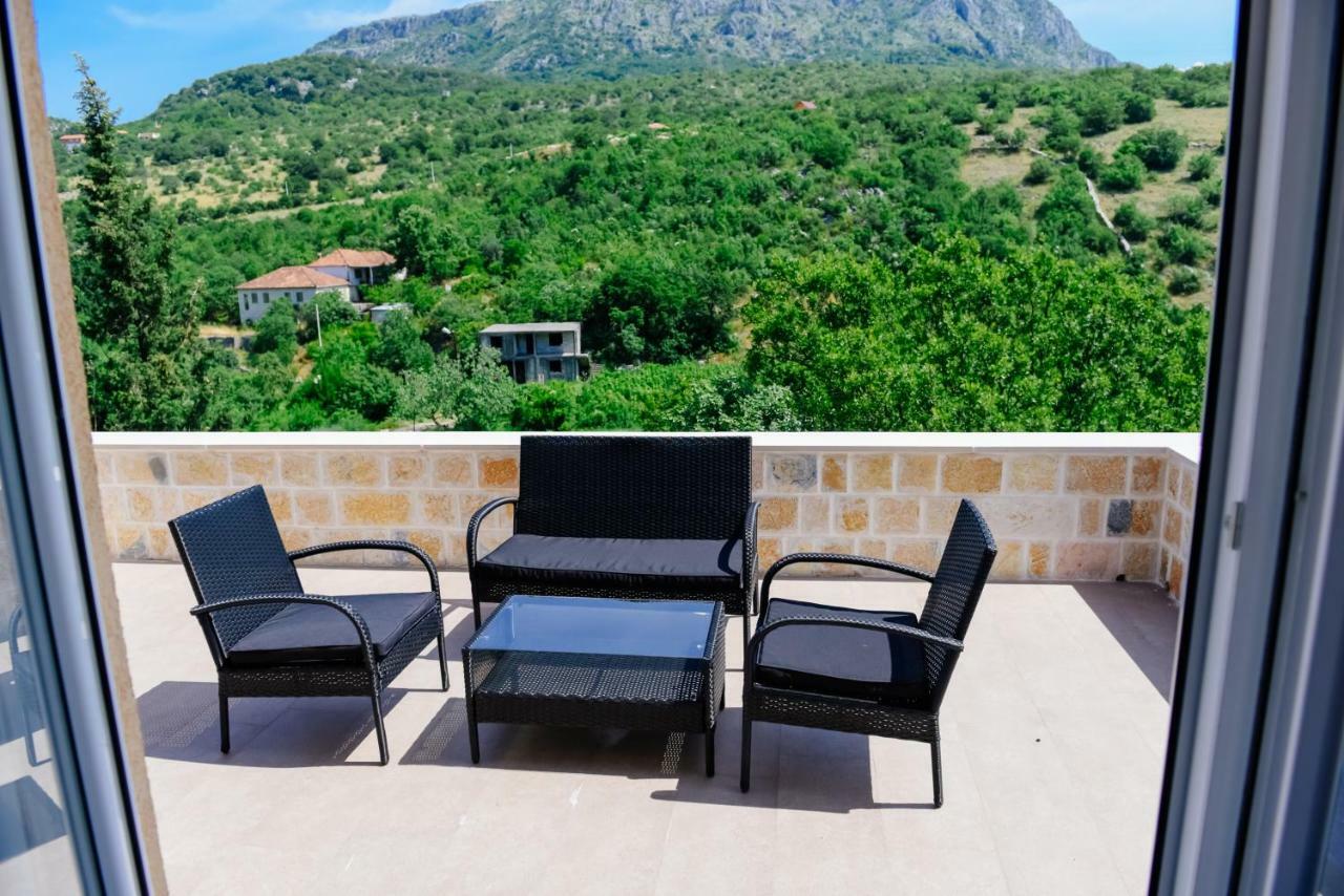 شقة Djukic Winery بودغوريتْسا المظهر الخارجي الصورة